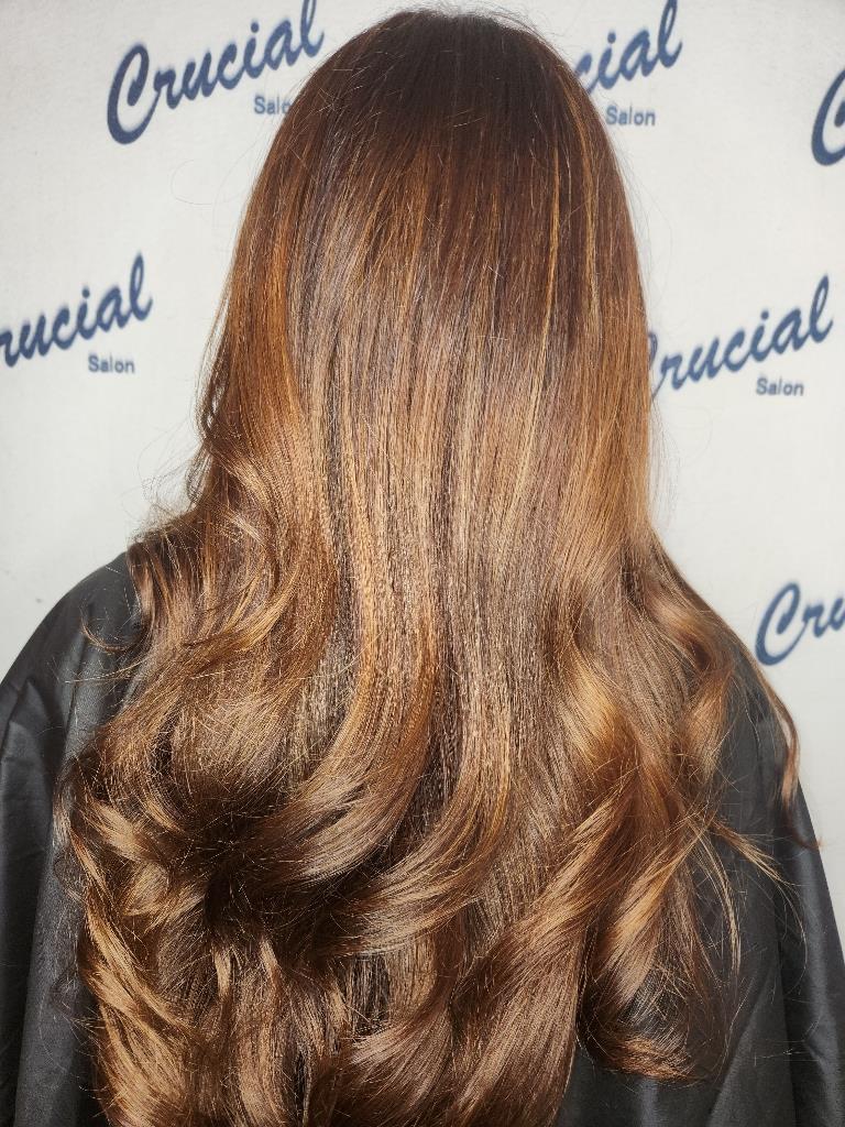 Crucial Salon - Women's Hair Style - Portfolio